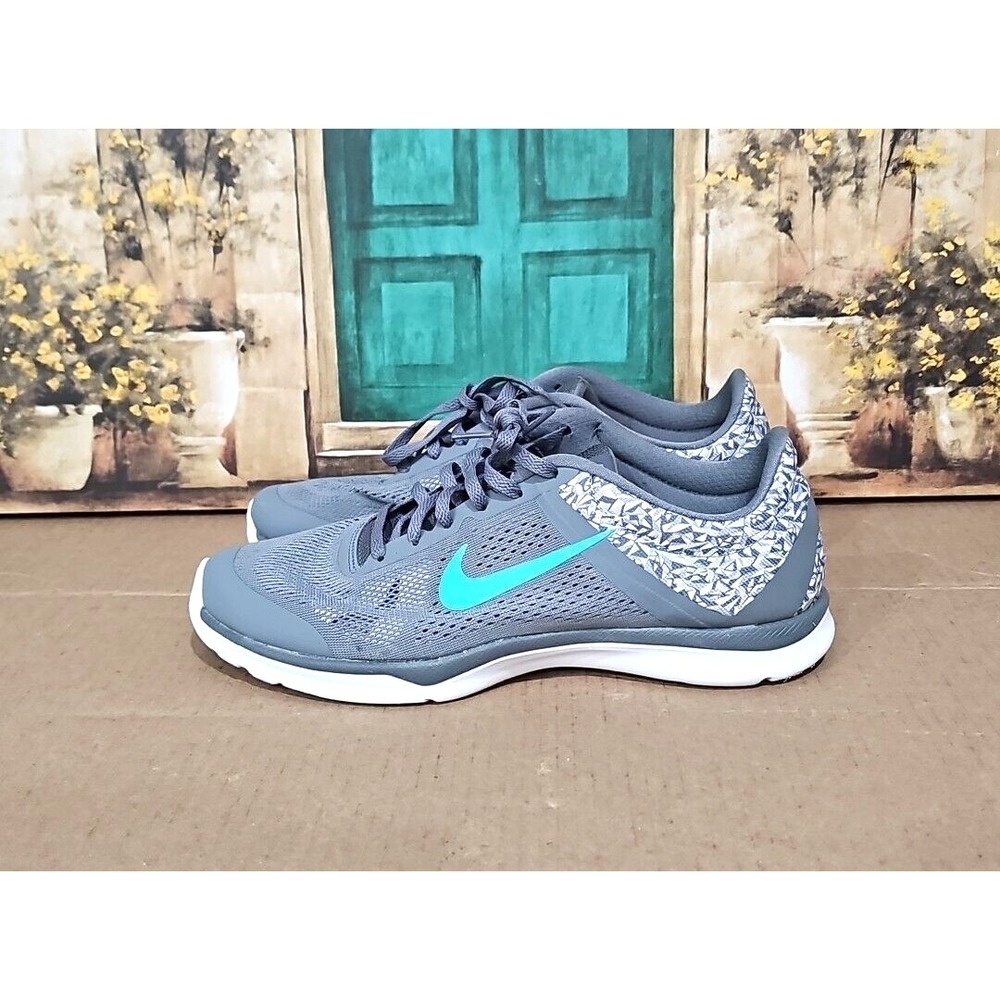 Nike Womens 10 In Season TR 5 819033-013 Gray Running Shoes Lace Up